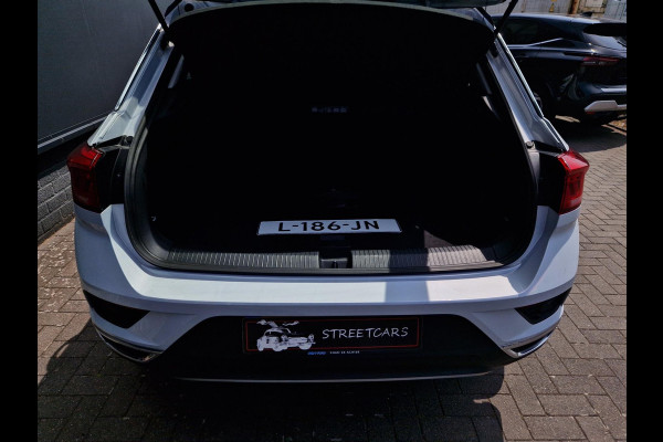Volkswagen T-Roc 1.5 TSI 150PK Org NL NAP IQ Drive /Trekhaak /Garantie