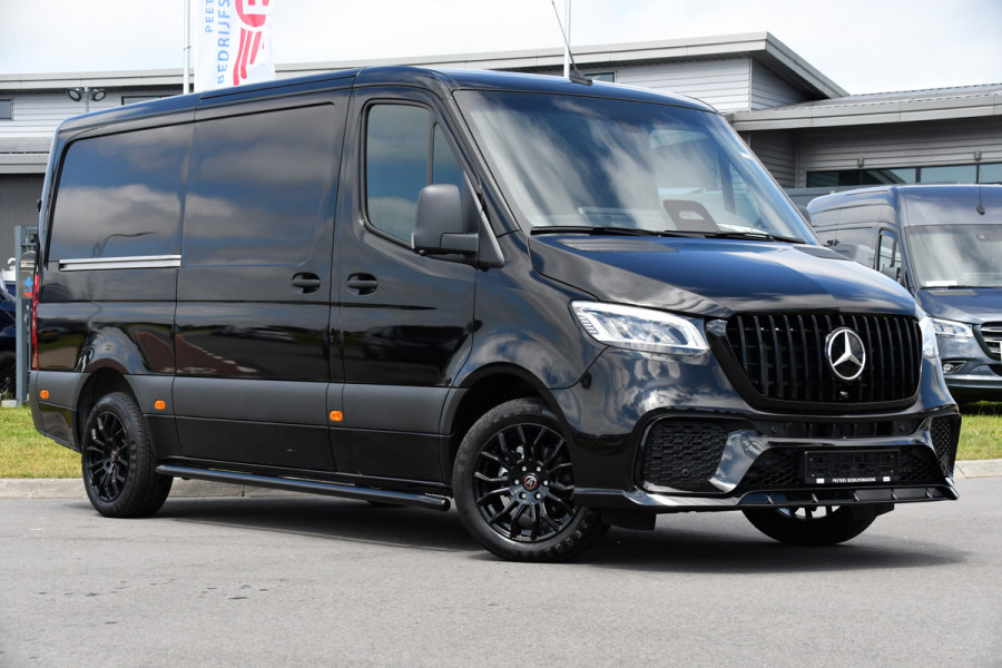 Mercedes-Benz Sprinter 319 1.9 CDI L2H1 AMG Edition Pro Adaptieve Cruise, 360 Camera, Carplay, LED, Clima, 190PK, Multimedia, Stoelverwarming, Uniek!
