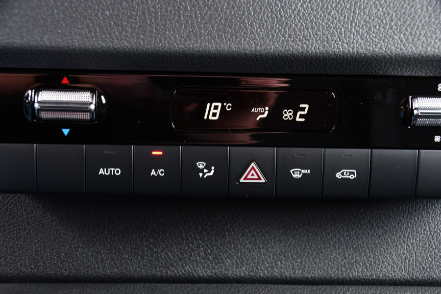 Mercedes-Benz Sprinter 319 1.9 CDI L2H1 AMG Edition Pro Adaptieve Cruise, 360 Camera, Carplay, LED, Clima, 190PK, Multimedia, Stoelverwarming, Uniek!