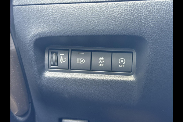 Toyota Aygo X 1.0 VVT-i Pulse Bi-Tone | Stoelverwarming, 17 inch, Apple CarPlay/Android Auto, Camera, Licht + Regensensor