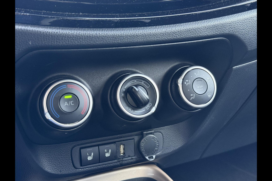 Toyota Aygo X 1.0 VVT-i Pulse Bi-Tone | Stoelverwarming, 17 inch, Apple CarPlay/Android Auto, Camera, Licht + Regensensor