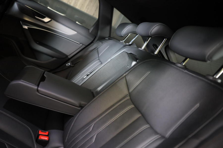 Audi A6 Avant 55 TFSI e Quattro S6 Look / Head Up / Memory / Leder / Elek Stoelen / Acc / F1 / Lane Assist / Open Pano / Pdc / 20