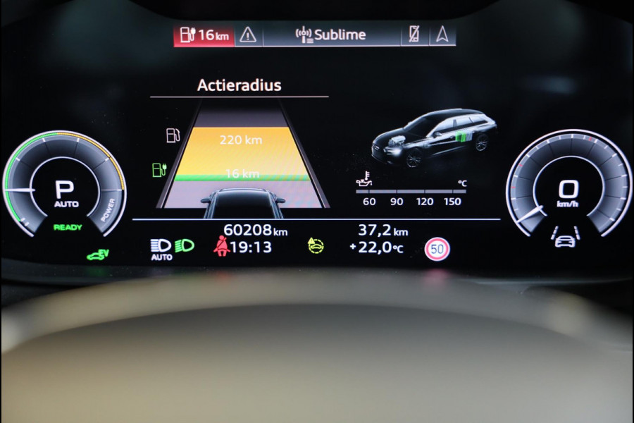 Audi A6 Avant 55 TFSI e Quattro S6 Look / Head Up / Memory / Leder / Elek Stoelen / Acc / F1 / Lane Assist / Open Pano / Pdc / 20