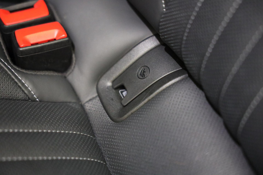 Audi A6 Avant 55 TFSI e Quattro S6 Look / Head Up / Memory / Leder / Elek Stoelen / Acc / F1 / Lane Assist / Open Pano / Pdc / 20