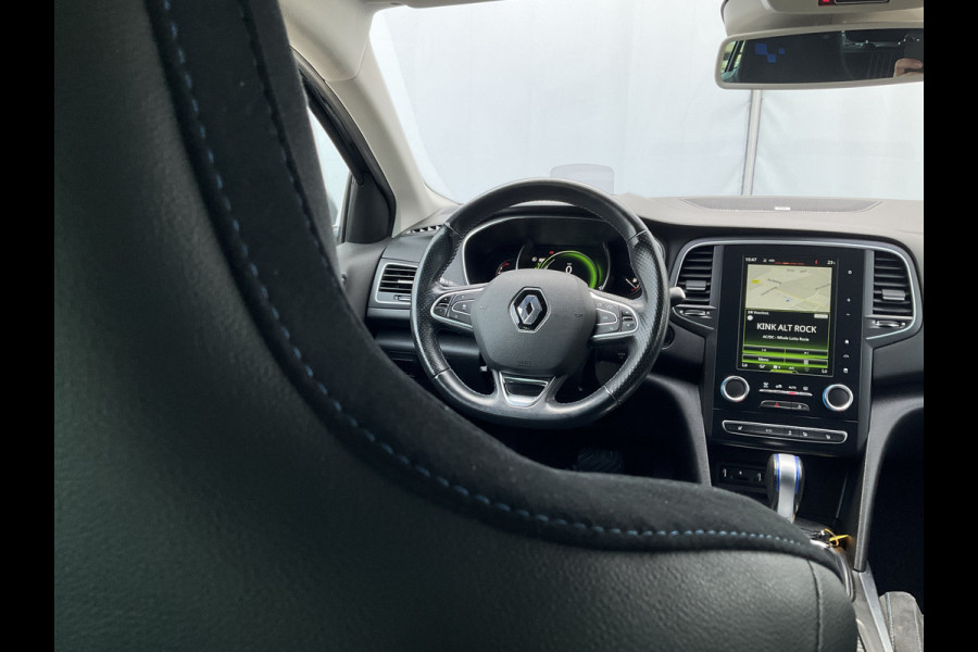 Renault MEGANE Estate 1.2 TCe GT-Line Automaat Adapt.Cruise HUD Nav/Cam Sfeerverl NAP!