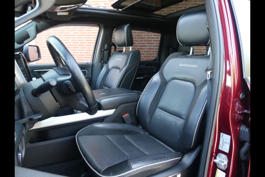 Dodge Ram 1500 5.7 V8 LARAMIE 4x4 Luchtvering/panoramadak/Trekhaak
