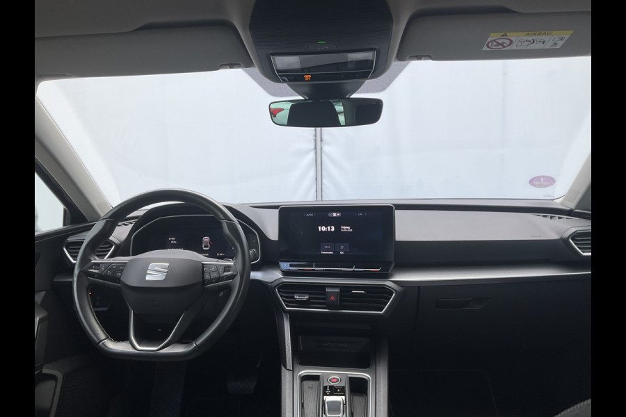 Seat Leon Sportstourer 1.5 eTSI Automaat Style Business Intense Trekhaak Carplay
