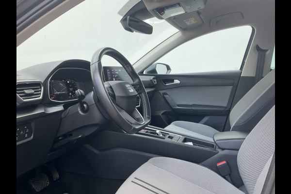 Seat Leon Sportstourer 1.5 eTSI Automaat Style Business Intense Trekhaak Carplay
