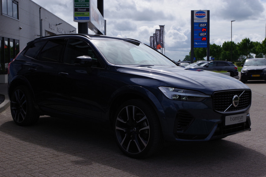 Volvo XC60 2.0 350 PK T6 Plug-in Hybrid AWD Plus Dark Long Range, Panoramadak, Trekhaak, Harman/Kardon, 360 Camera