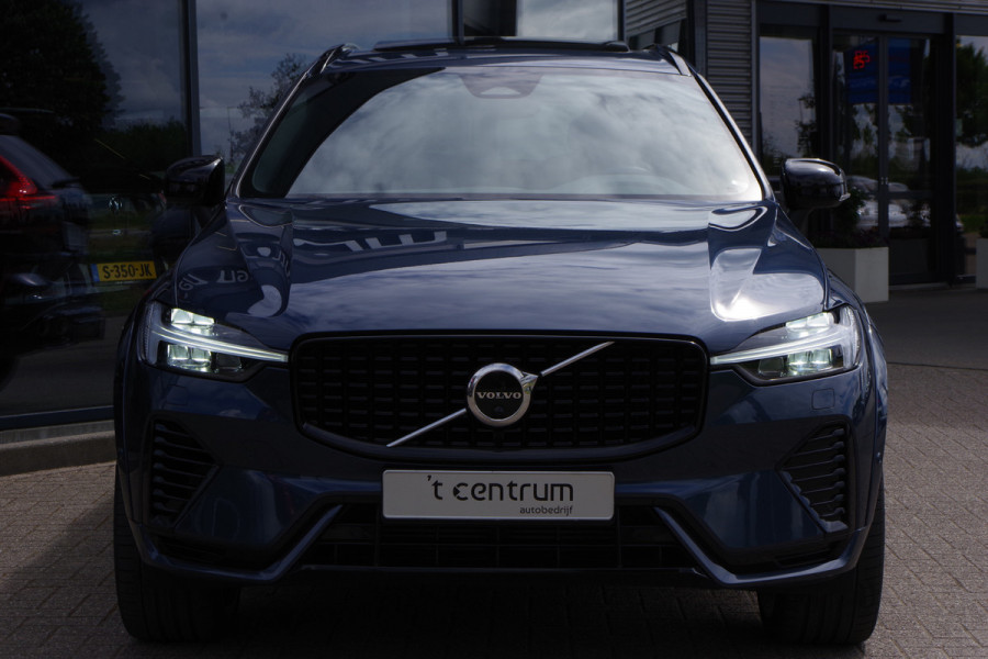 Volvo XC60 2.0 350 PK T6 Plug-in Hybrid AWD Plus Dark Long Range, Panoramadak, Trekhaak, Harman/Kardon, 360 Camera