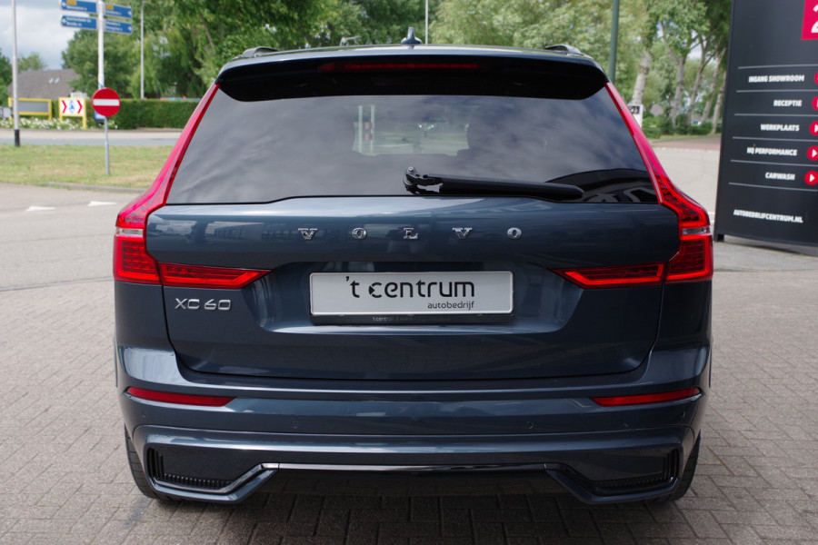 Volvo XC60 2.0 350 PK T6 Plug-in Hybrid AWD Plus Dark Long Range, Panoramadak, Trekhaak, Harman/Kardon, 360 Camera