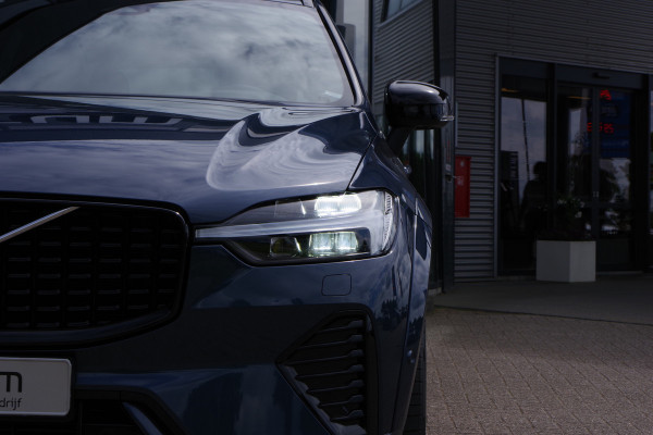 Volvo XC60 2.0 350 PK T6 Plug-in Hybrid AWD Plus Dark Long Range, Panoramadak, Trekhaak, Harman/Kardon, 360 Camera