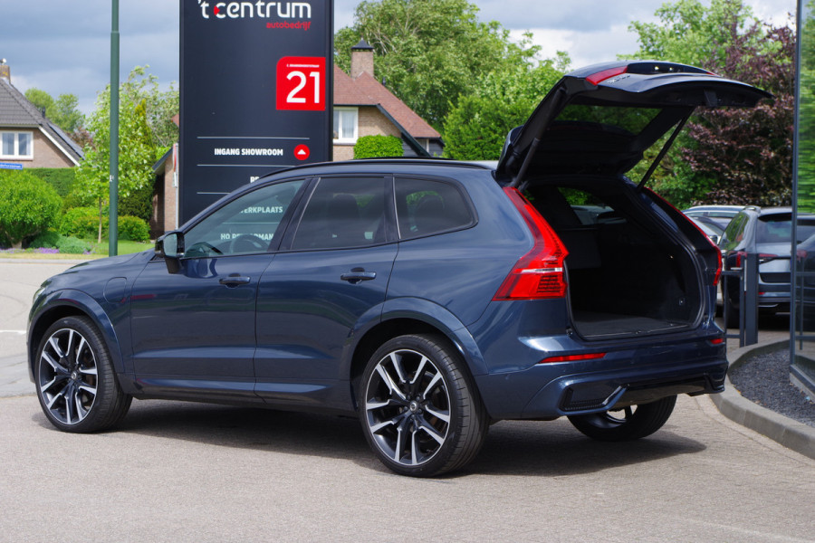 Volvo XC60 2.0 350 PK T6 Plug-in Hybrid AWD Plus Dark Long Range, Panoramadak, Trekhaak, Harman/Kardon, 360 Camera