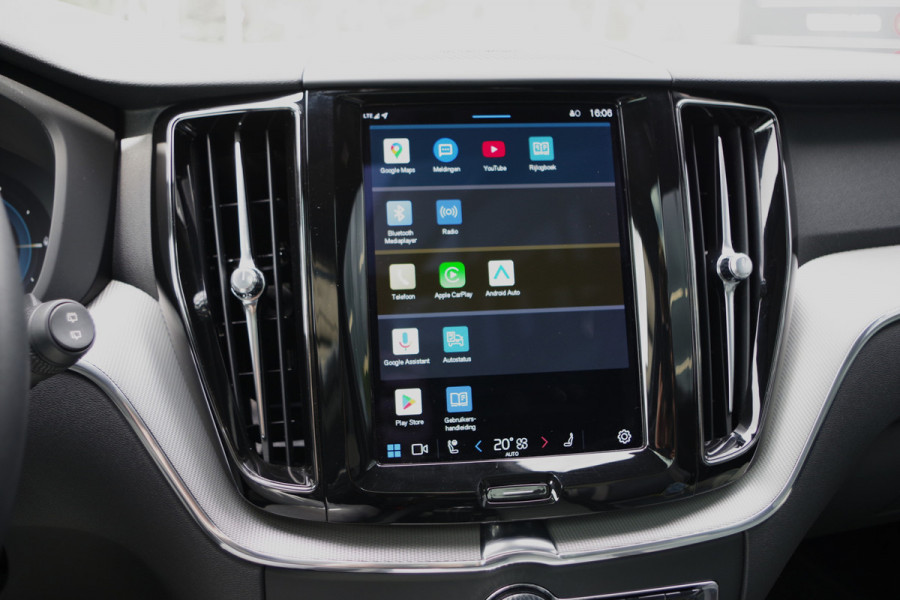 Volvo XC60 2.0 350 PK T6 Plug-in Hybrid AWD Plus Dark Long Range, Panoramadak, Trekhaak, Harman/Kardon, 360 Camera