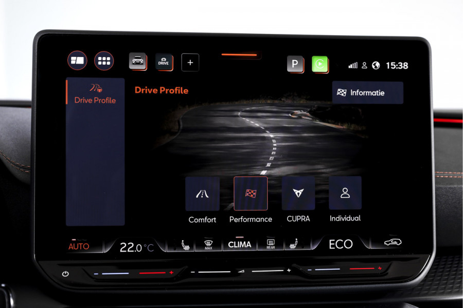 CUPRA Formentor 1.5 TSI 272 PK e-Hybrid VZ Performance - Automaat | Dig. Cockpit | Adapt. Cruise | Stoel-+Stuurverw. | Elek. stoel met geheugen | PDC | Camera | NAV + App. Connect | ECC | LM 19" Sandstorm Copper |