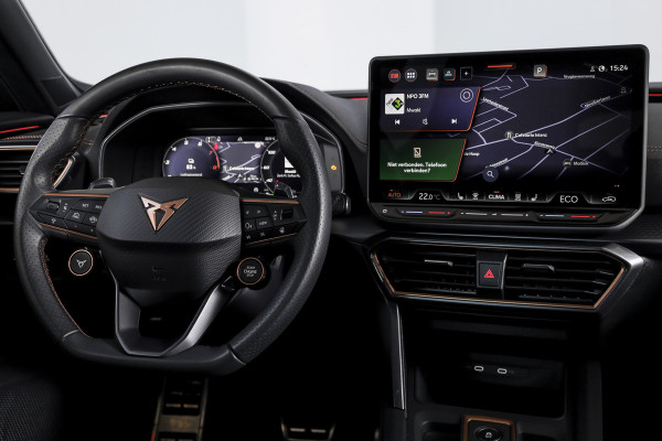 CUPRA Formentor 1.5 TSI 272 PK e-Hybrid VZ Performance - Automaat | Dig. Cockpit | Adapt. Cruise | Stoel-+Stuurverw. | Elek. stoel met geheugen | PDC | Camera | NAV + App. Connect | ECC | LM 19" Sandstorm Copper |