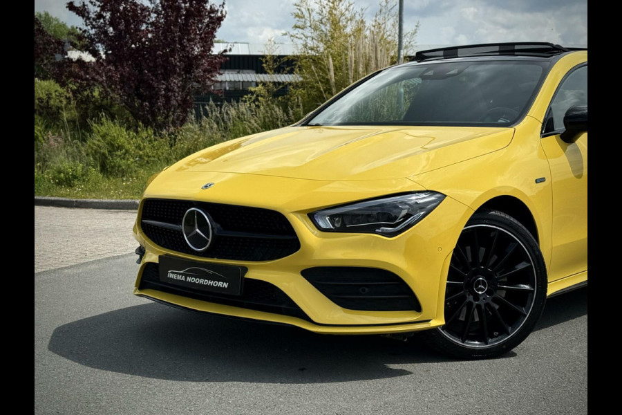 Mercedes-Benz CLA-Klasse 250 e AMG CLA250e Coupe Panoramadak|Burmester®|Camera 360°|Sfeerverlichting|Head-up|Multibeam LED|Night pakket