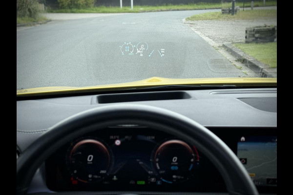 Mercedes-Benz CLA-Klasse 250 e AMG CLA250e Coupe Panoramadak|Burmester®|Camera 360°|Sfeerverlichting|Head-up|Multibeam LED|Night pakket