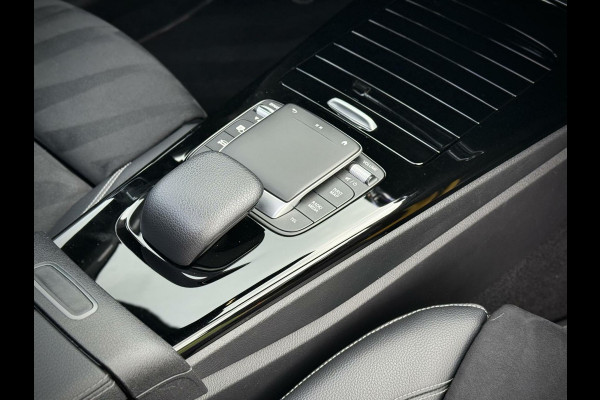Mercedes-Benz CLA-Klasse 250 e AMG CLA250e Coupe Panoramadak|Burmester®|Camera 360°|Sfeerverlichting|Head-up|Multibeam LED|Night pakket