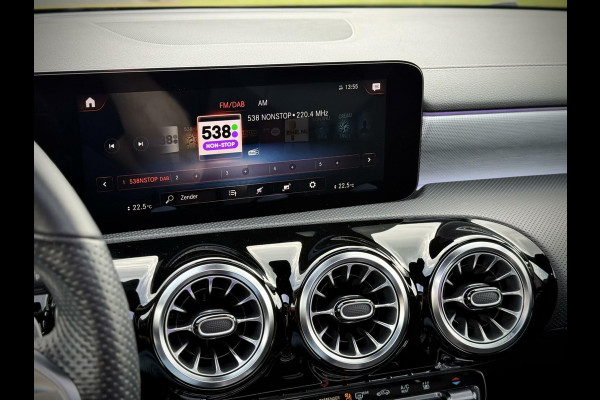 Mercedes-Benz CLA-Klasse 250 e AMG CLA250e Coupe Panoramadak|Burmester®|Camera 360°|Sfeerverlichting|Head-up|Multibeam LED|Night pakket