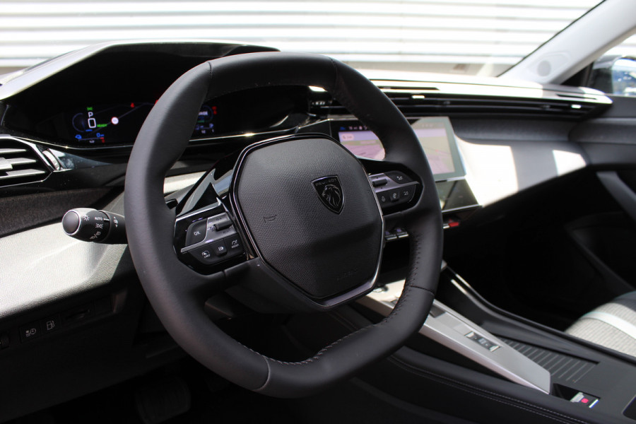 Peugeot 308 1.6 HYbrid 180 Allure Pack Business | BLIS | Adaptieve cruise | Navigatie | Led | Stoelverwarming