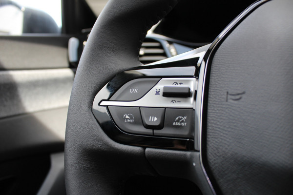 Peugeot 308 1.6 HYbrid 180 Allure Pack Business | BLIS | Adaptieve cruise | Navigatie | Led | Stoelverwarming