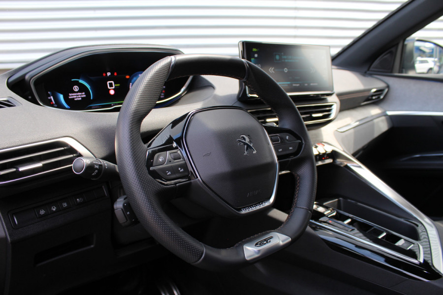 Peugeot 3008 1.6 HYbrid 225 GT | Panoramadak | Adaptieve Cruise | BLIS | Led | Navigatie