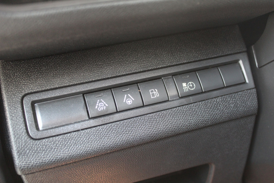 Peugeot 3008 1.6 HYbrid 225 GT | Panoramadak | Adaptieve Cruise | BLIS | Led | Navigatie