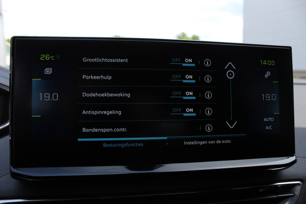 Peugeot 3008 1.6 HYbrid 225 GT | Panoramadak | Adaptieve Cruise | BLIS | Led | Navigatie