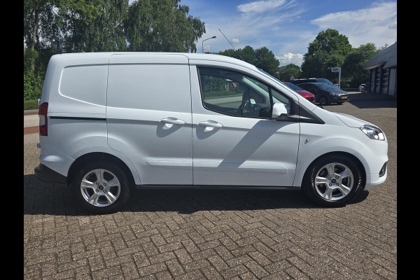 Ford Transit Courier 1.5 TDCI Limited | SCI | 100pk | Navigatie | Cruise control | Climate control