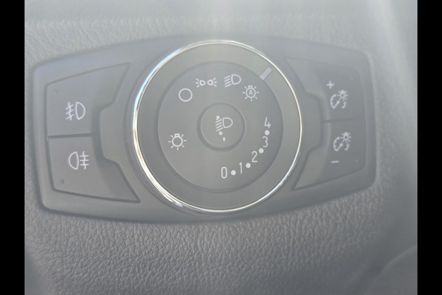 Ford Transit Courier 1.5 TDCI Limited | SCI | 100pk | Navigatie | Cruise control | Climate control