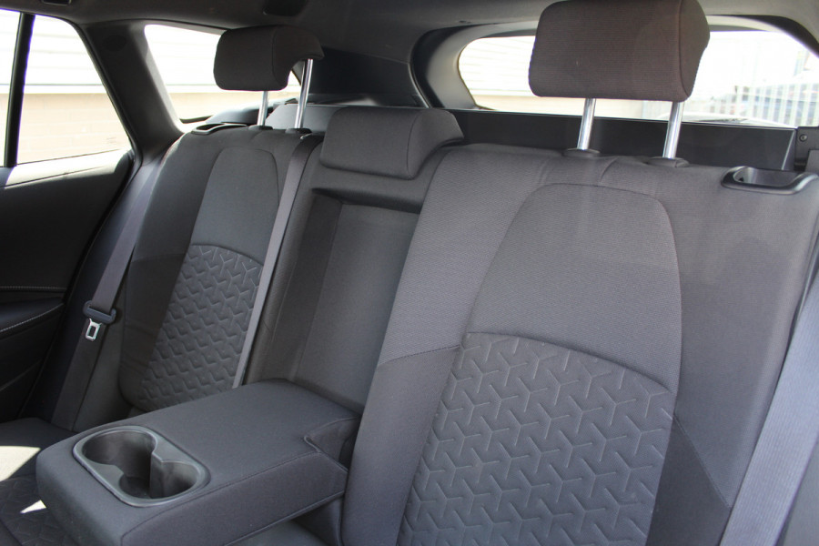 Toyota Corolla Touring Sports 1.8 Hybrid Business Intro | Adaptieve Cruise | Stoelverwarming | Apple Carplay