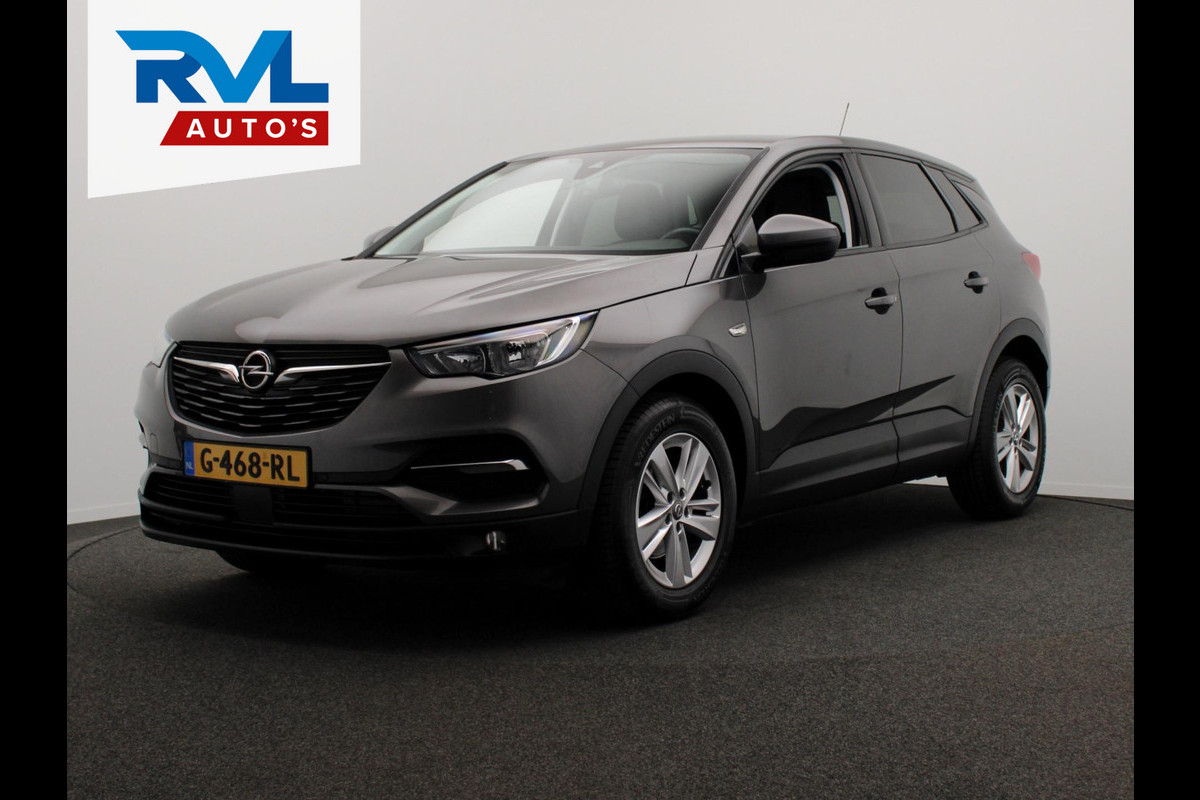 Opel Grandland X 1.2 Turbo Innovation Carplay Trekhaak Navigatie Climate-control Cruise Opel Grandland X 1.2 Turbo Innovation Carplay Trekhaak Navigatie Climate-control Cruise