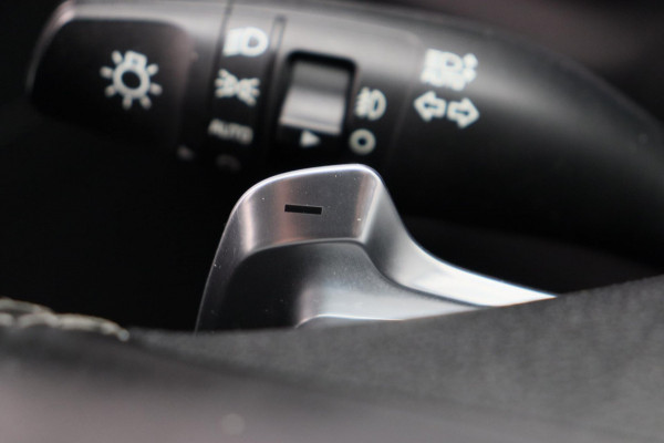 Kia Niro 1.6 GDi PHEV DynamicLine * Trekhaak * Adaptive-cruise Apple carplay Stoel/Stuurverwarming
