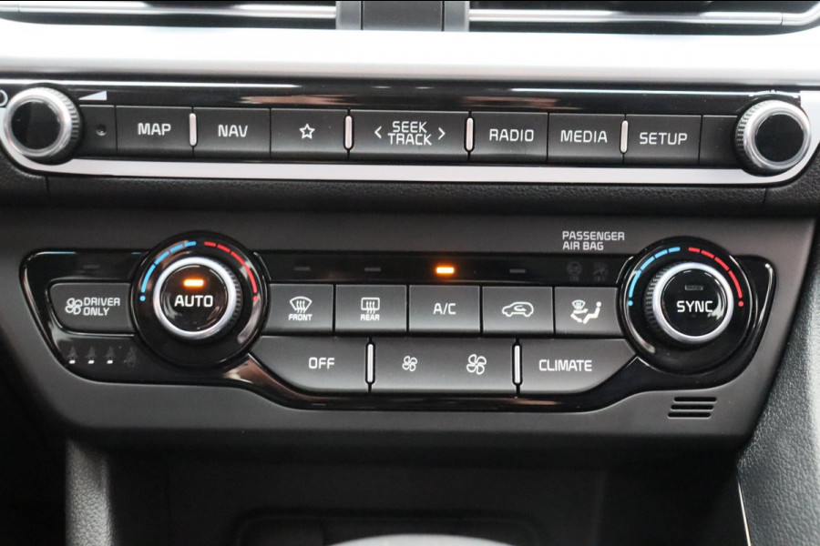 Kia Niro 1.6 GDi PHEV DynamicLine * Trekhaak * Adaptive-cruise Apple carplay Stoel/Stuurverwarming