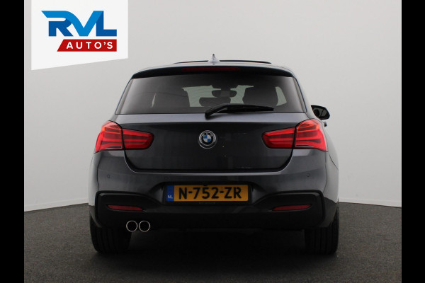 BMW 1-serie 118i High Executive * Trekhaak * Panoramadak Leder Stoelverwarming
