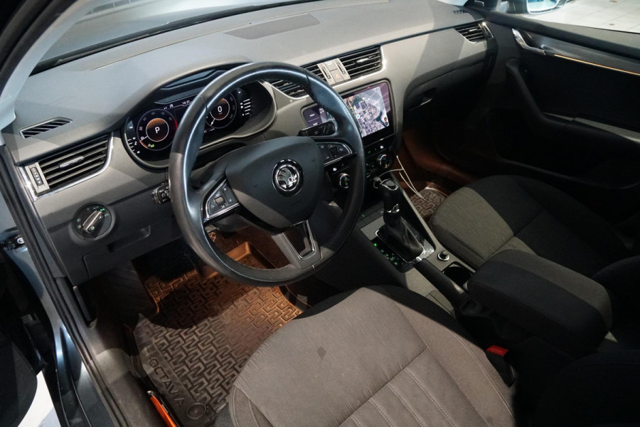 Škoda Octavia Combi 1.5 TSI Greentech Business Edition Plus AUT. + VIRTUAL COCKPIT / TREKHAAK /
