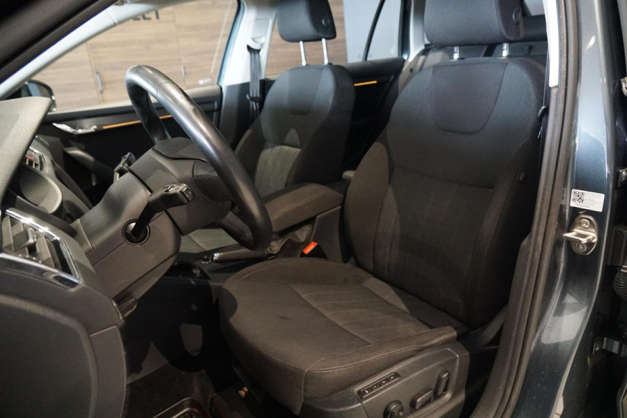 Škoda Octavia Combi 1.5 TSI Greentech Business Edition Plus AUT. + VIRTUAL COCKPIT / TREKHAAK /
