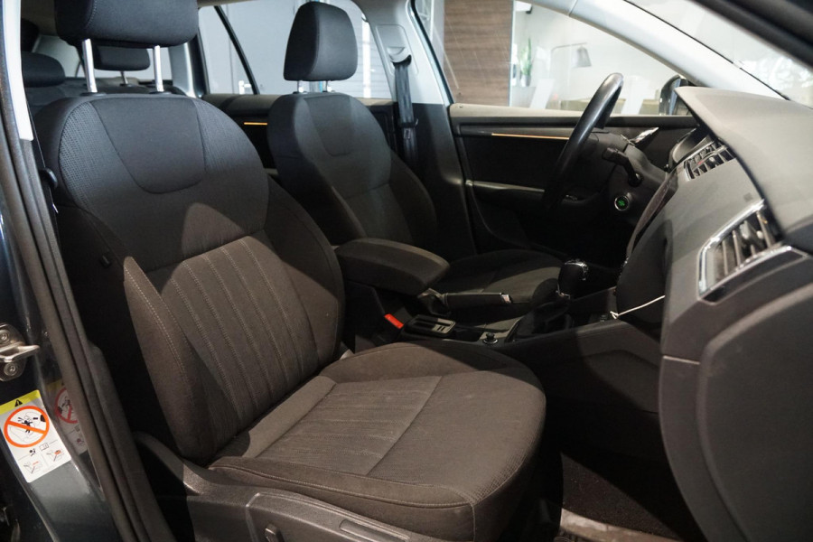 Škoda Octavia Combi 1.5 TSI Greentech Business Edition Plus AUT. + VIRTUAL COCKPIT / TREKHAAK /