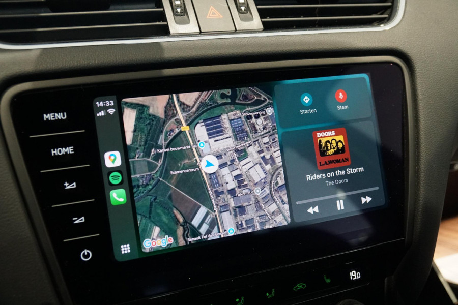 Škoda Octavia Combi 1.5 TSI Greentech Business Edition Plus AUT. + VIRTUAL COCKPIT / TREKHAAK /