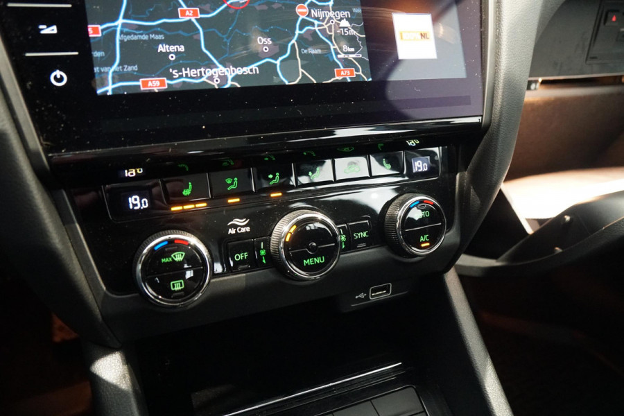 Škoda Octavia Combi 1.5 TSI Greentech Business Edition Plus AUT. + VIRTUAL COCKPIT / TREKHAAK /