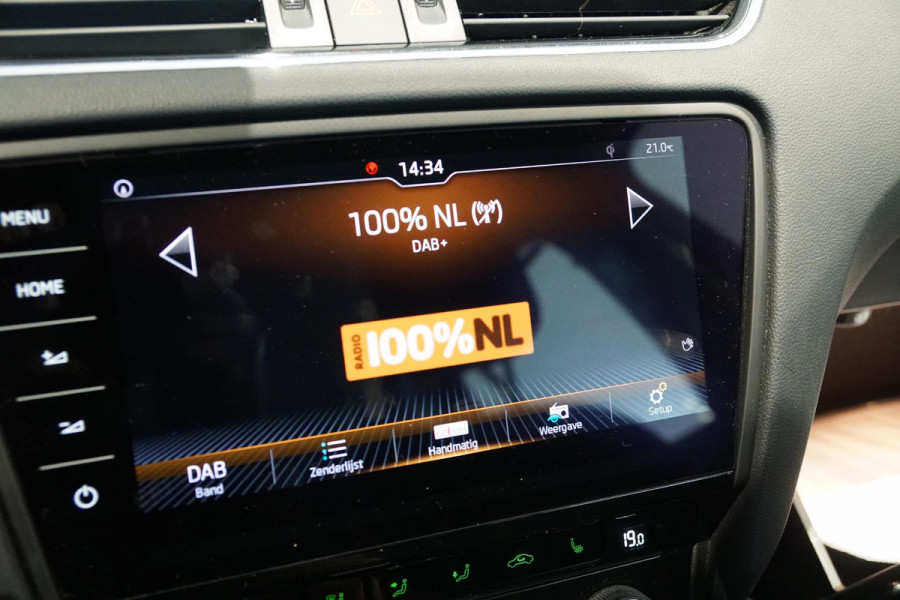 Škoda Octavia Combi 1.5 TSI Greentech Business Edition Plus AUT. + VIRTUAL COCKPIT / TREKHAAK /