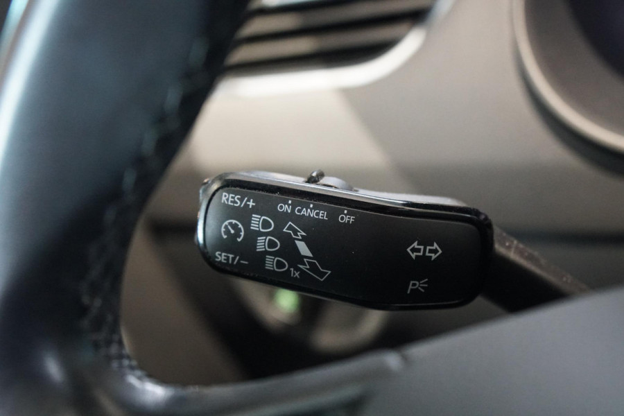 Škoda Octavia Combi 1.5 TSI Greentech Business Edition Plus AUT. + VIRTUAL COCKPIT / TREKHAAK /