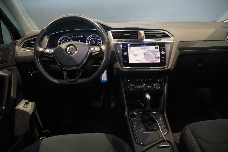 Volkswagen Tiguan 1.4 TSI ACT Highline AUT. + CAMERA / TREKHAAK