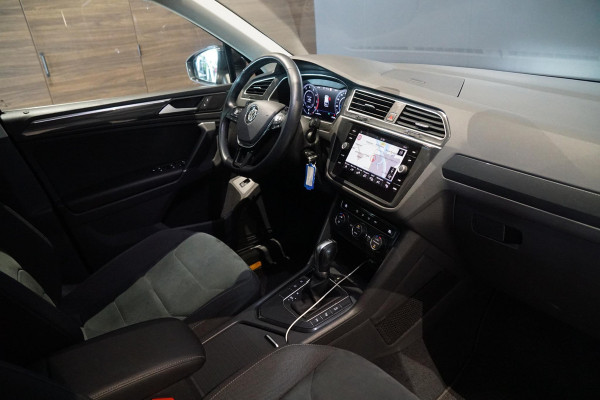 Volkswagen Tiguan 1.4 TSI ACT Highline AUT. + CAMERA / TREKHAAK