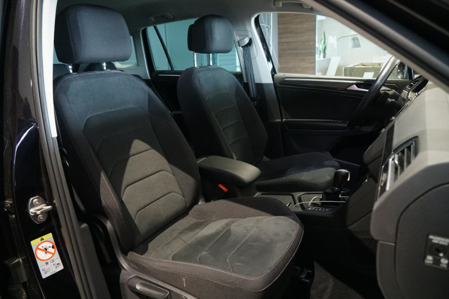 Volkswagen Tiguan 1.4 TSI ACT Highline AUT. + CAMERA / TREKHAAK