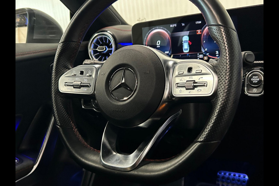 Mercedes-Benz CLA-Klasse 180 AMG Line | PANO | AMBIANCE | LED