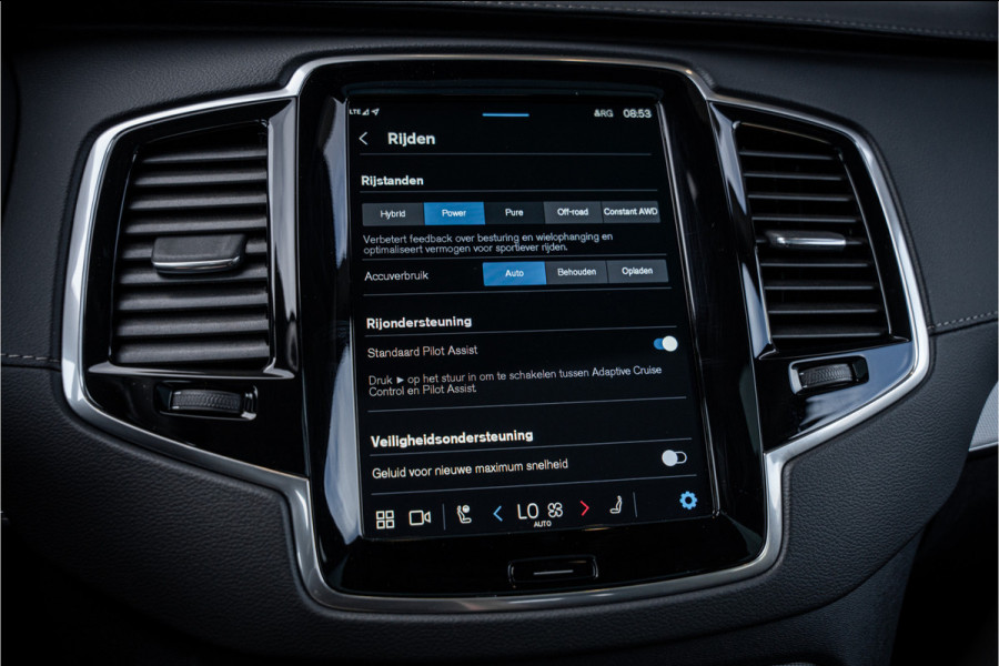 Volvo XC90 2.0 T8 Recharge AWD Ultimate Dark 7p. - Panorama | H&K | Memory | Elek. Trekhaak | 360 Camera