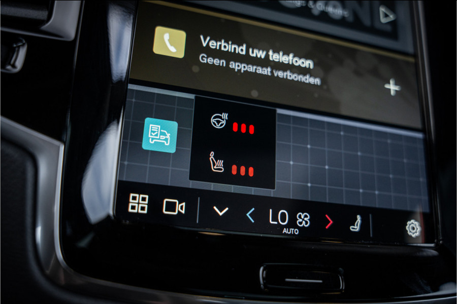 Volvo XC90 2.0 T8 Recharge AWD Ultimate Dark 7p. - Panorama | H&K | Memory | Elek. Trekhaak | 360 Camera