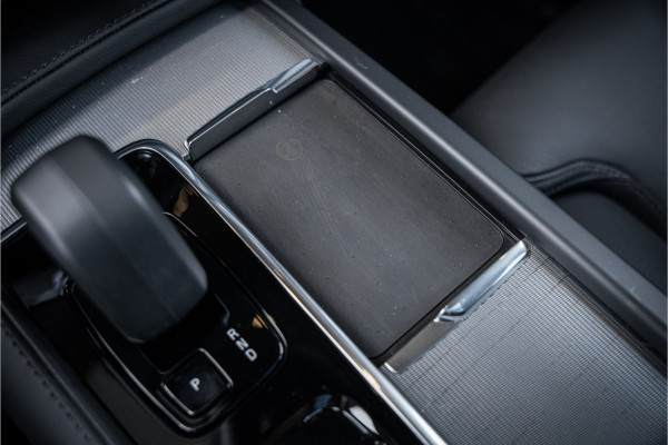 Volvo XC90 2.0 T8 Recharge AWD Ultimate Dark 7p. - Panorama | H&K | Memory | Elek. Trekhaak | 360 Camera